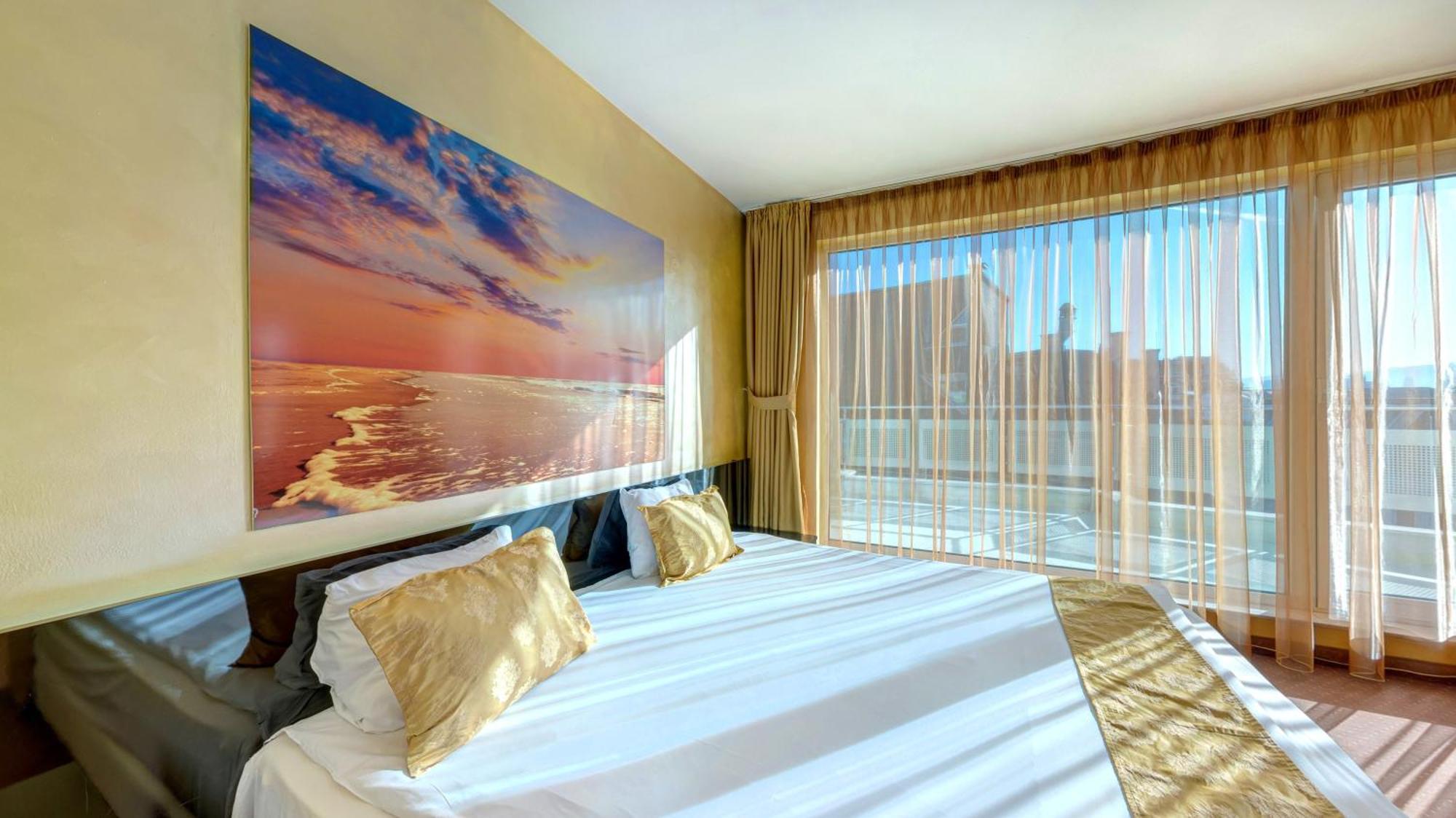 Hotel Europe 4*